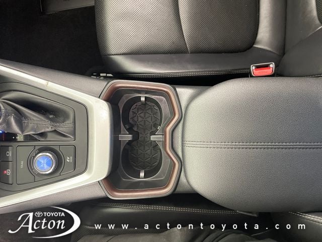2022 Toyota RAV4 HYBRID Limited