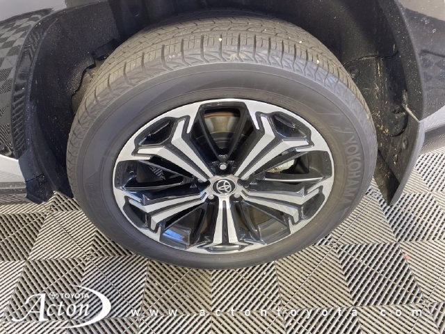 2024 Toyota RAV4 Prime XSE