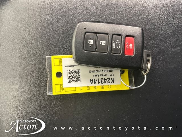 2017 Toyota RAV4 SE
