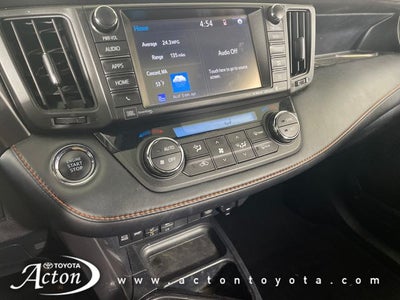 2017 Toyota RAV4 SE