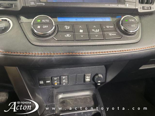 2017 Toyota RAV4 SE
