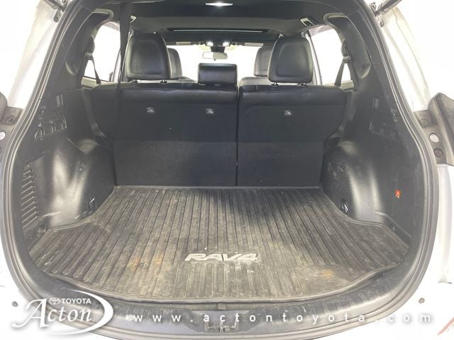 2017 Toyota RAV4 SE