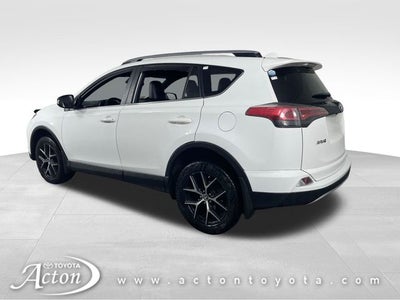 2017 Toyota RAV4 SE