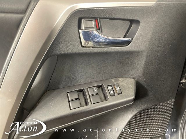 2016 Toyota RAV4 HYBRID XLE