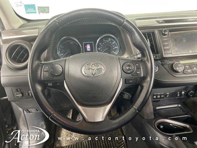 2016 Toyota RAV4 HYBRID XLE