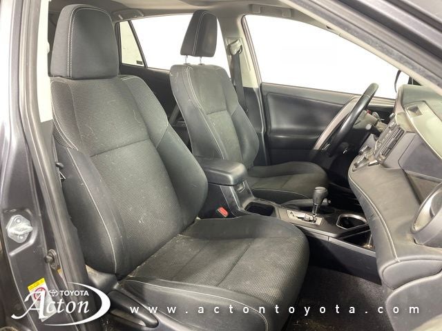 2016 Toyota RAV4 HYBRID XLE