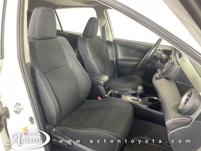 2017 Toyota RAV4 Hybrid XLE
