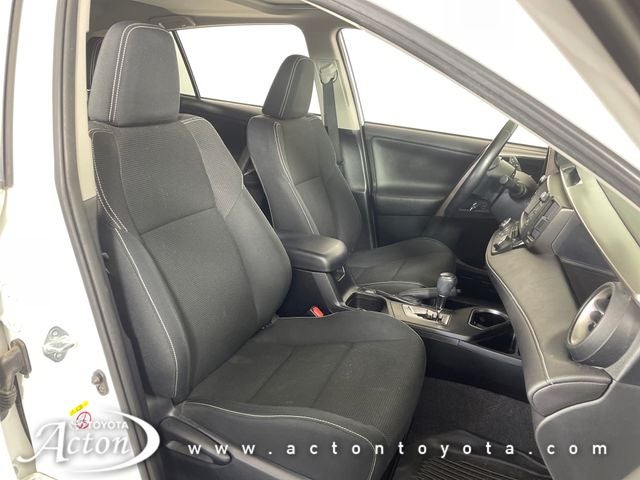 2017 Toyota RAV4 Hybrid XLE