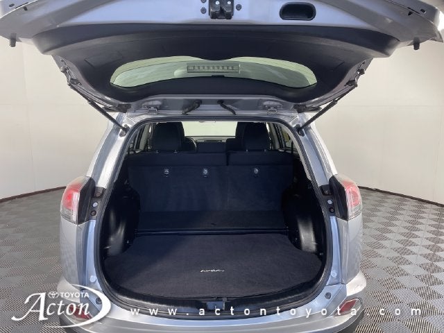 2017 Toyota RAV4 Hybrid XLE
