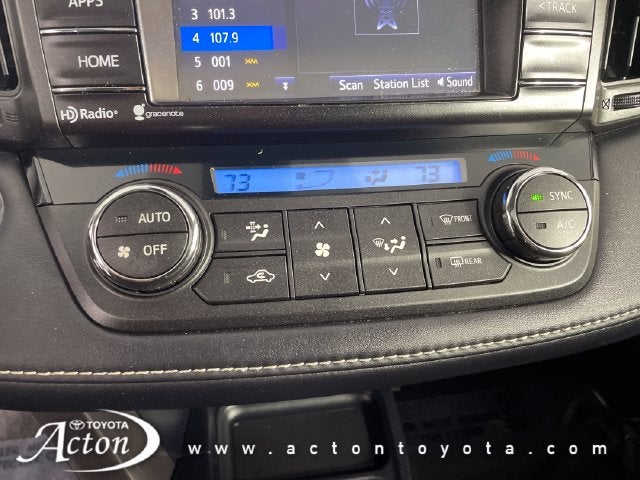 2017 Toyota RAV4 Hybrid XLE