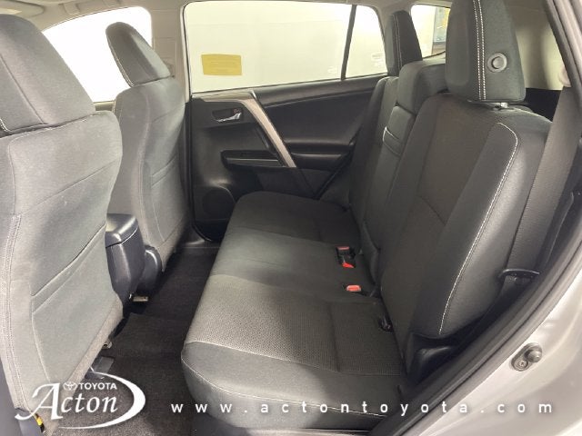 2017 Toyota RAV4 Hybrid XLE