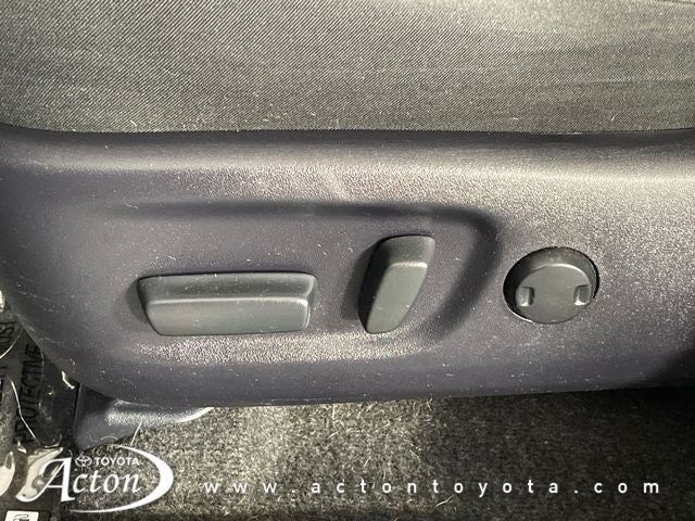 2018 Toyota RAV4 HYBRID XLE