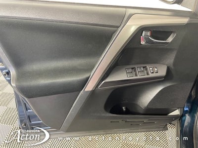2018 Toyota RAV4 HYBRID XLE