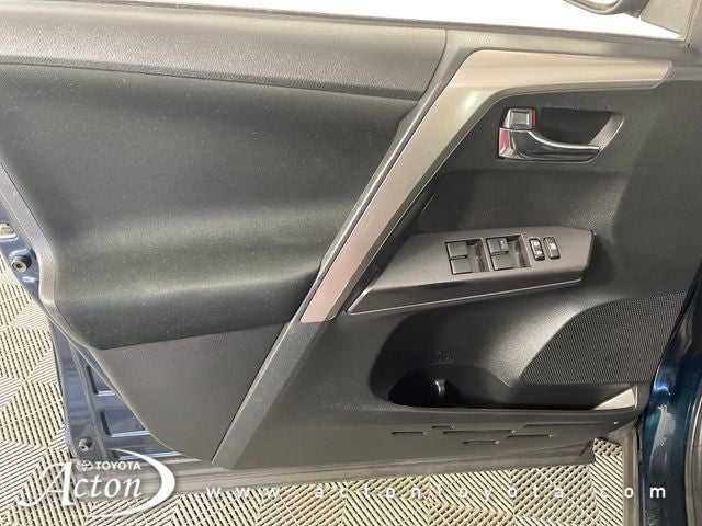 2018 Toyota RAV4 HYBRID XLE