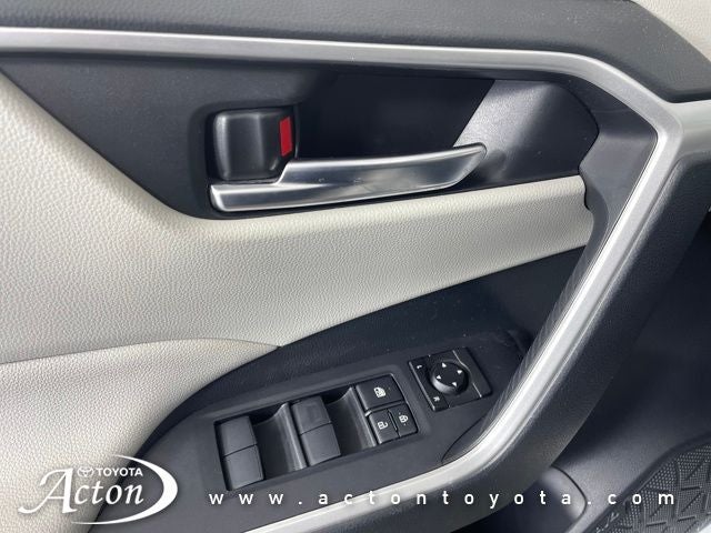 2019 Toyota RAV4 HYBRID XLE