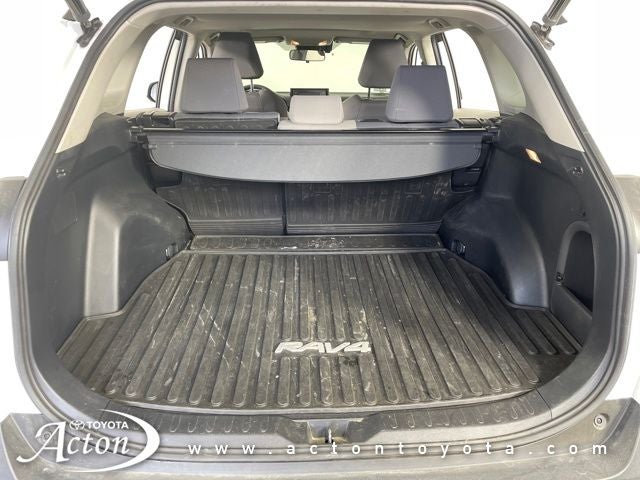 2019 Toyota RAV4 HYBRID XLE