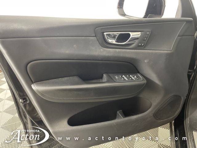 2019 Volvo XC60 T5 Momentum