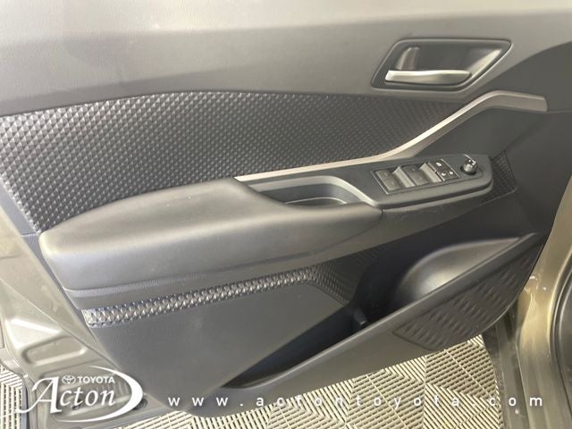 2021 Toyota C-HR LE - Photo 16
