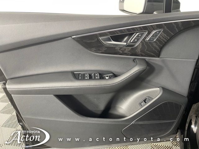 2023 Audi Q7 45 Premium Plus quattro