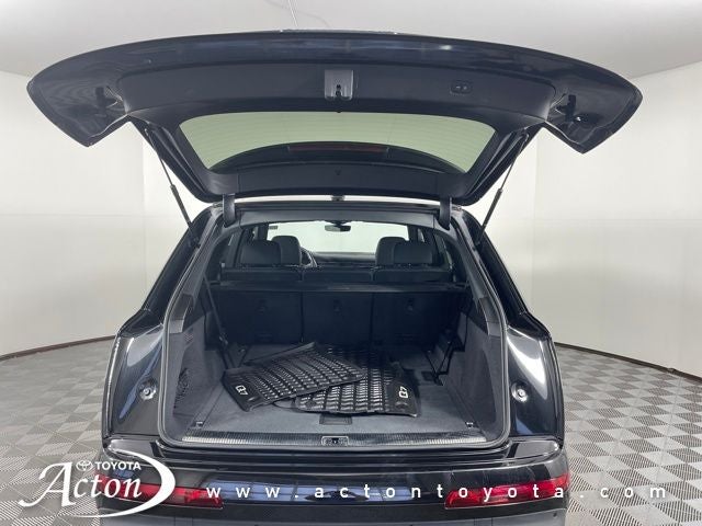 2023 Audi Q7 45 Premium Plus quattro