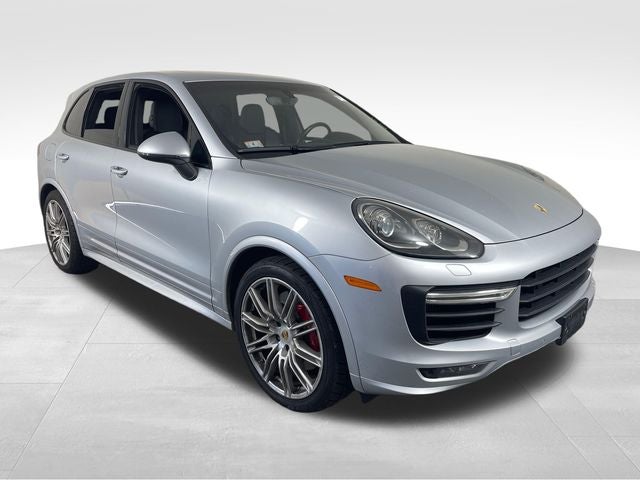 2016 Porsche Cayenne GTS