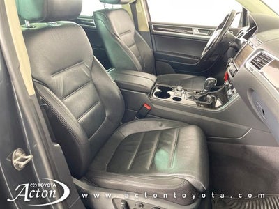 2016 Volkswagen Touareg V6 Executive