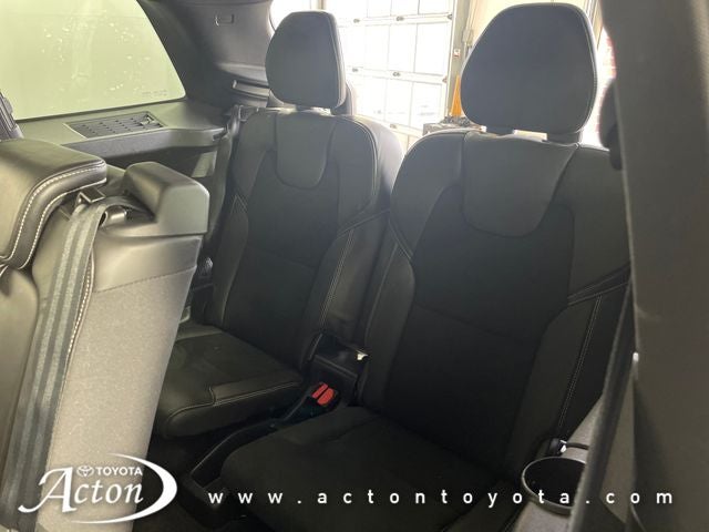 2016 Volvo XC90 T6 R-Design