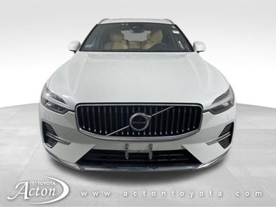2022 Volvo XC60 B5 Inscription