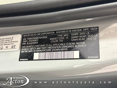 2025 Volvo XC60 B5 Ultra
