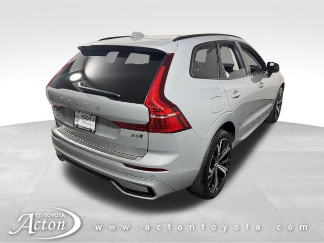 2025 Volvo XC60 B5 Ultra